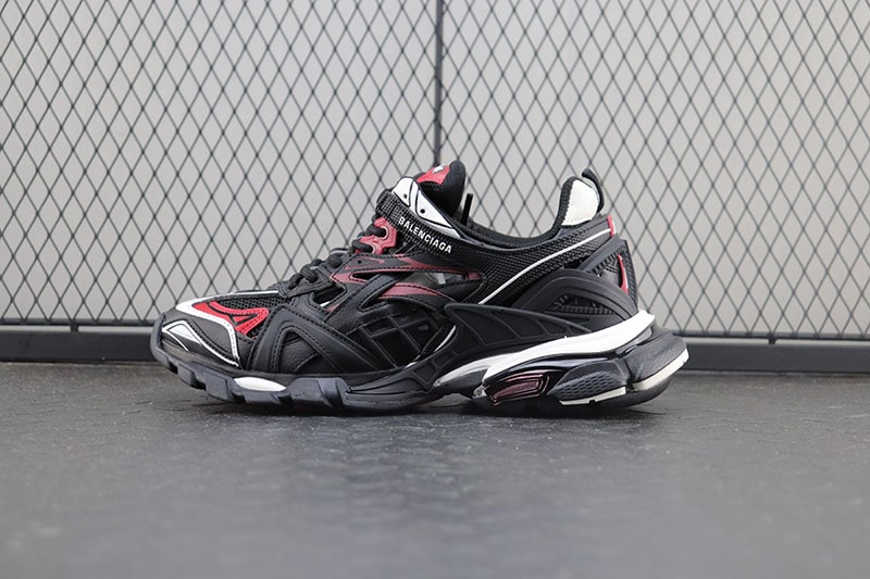 Balenciaga Track 2.0 "Black/Red/White" фото № 2