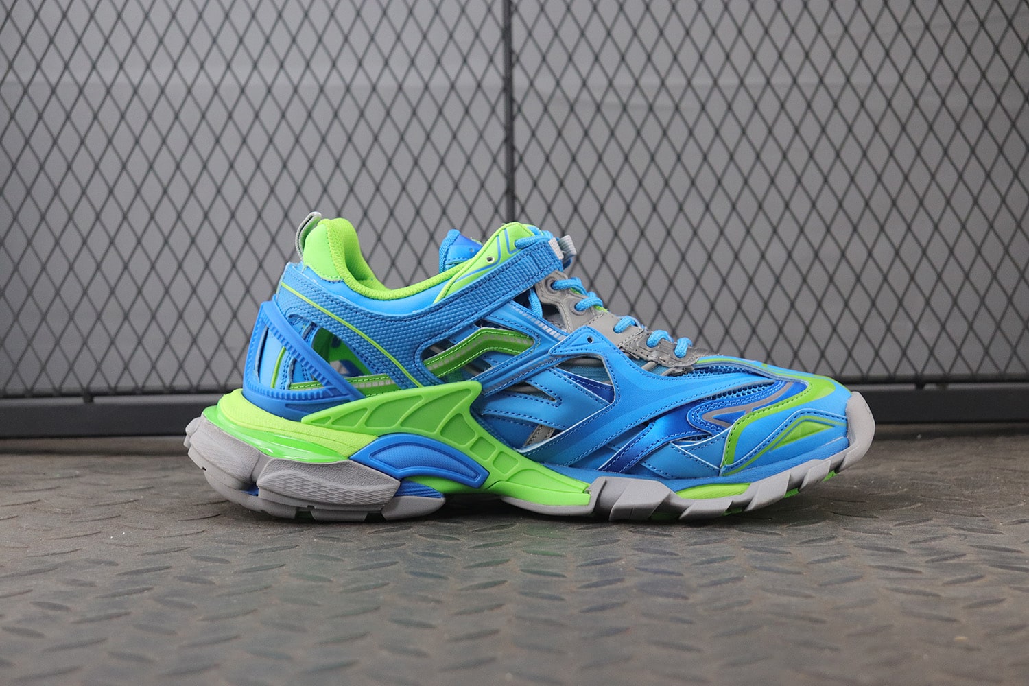 Balenciaga Track 2.0 "Aqua Sport" фото № 3