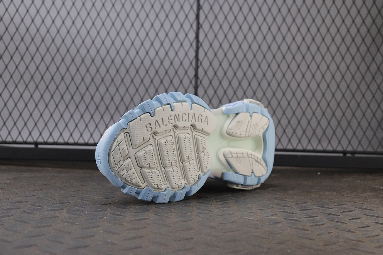 Balenciaga Track 2.0 "White/Light Colors" фото № 7
