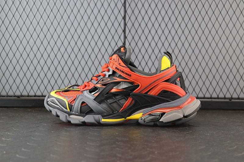 Balenciaga Track 2.0 "Safari" фото № 2