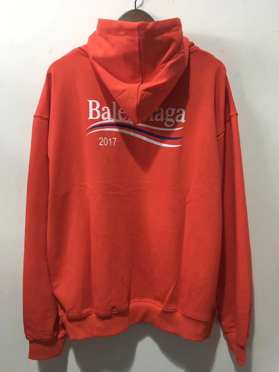 Худи Balenciaga 2017 "Red" фото № 3