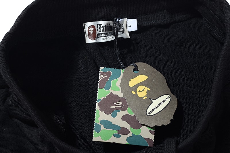 Джоггеры Bape Side Shark Camouflage Pocket "Black" фото № 5