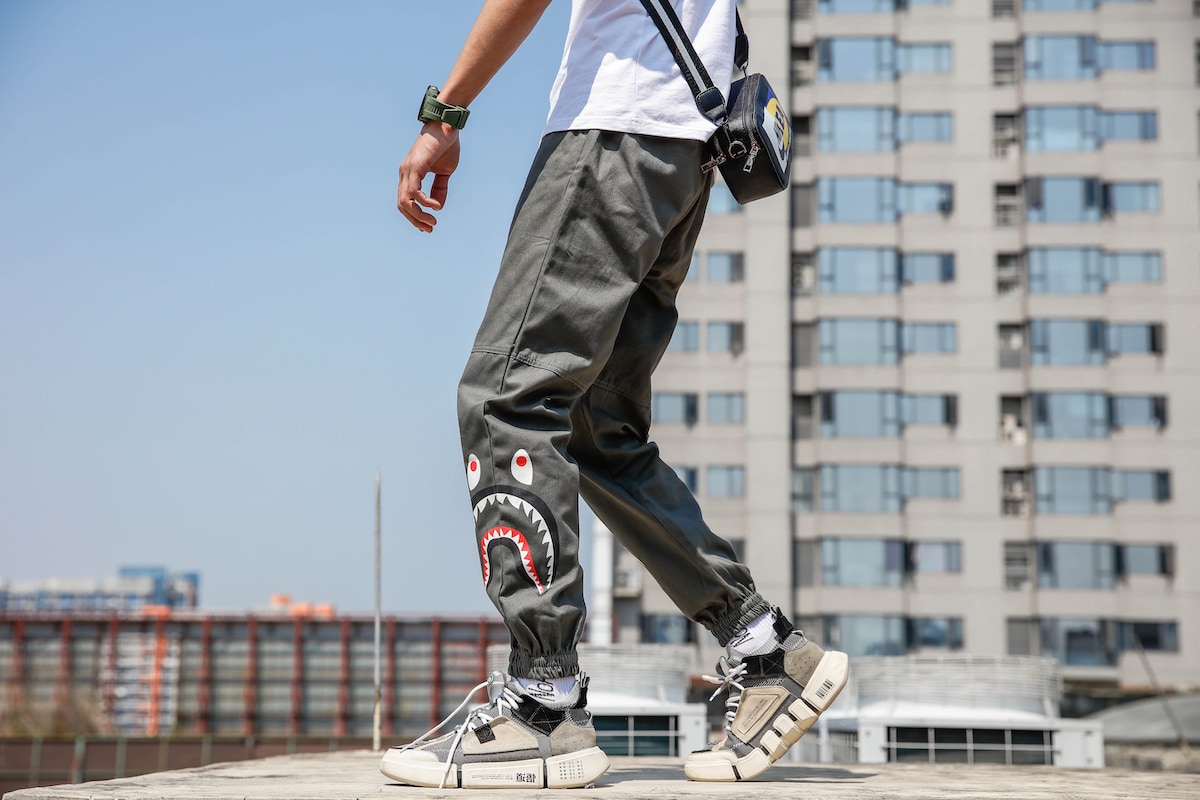 Джоггеры Bape Side Shark A Bathing Ape "Gray" фото № 6