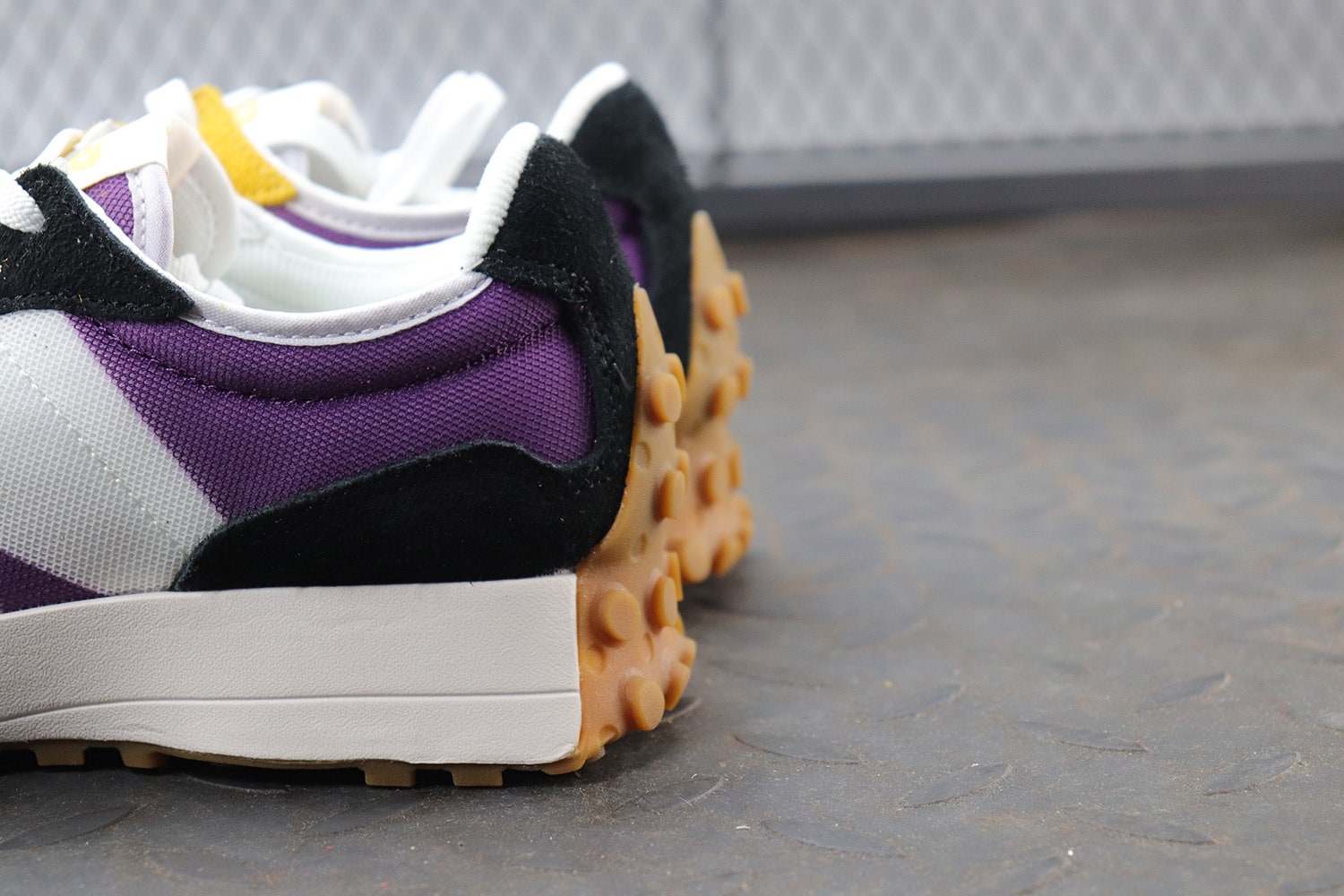 New Balance 327 "Violet/Gray" фото № 9