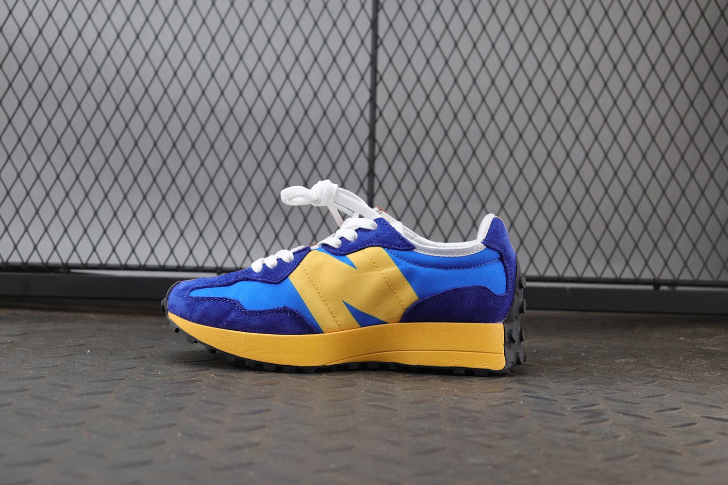 New Balance 327 "Blue and Orange" фото № 2