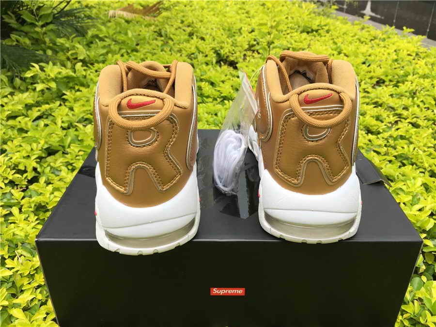 Supreme x Nike Air More Uptempo "Gold" фото № 6
