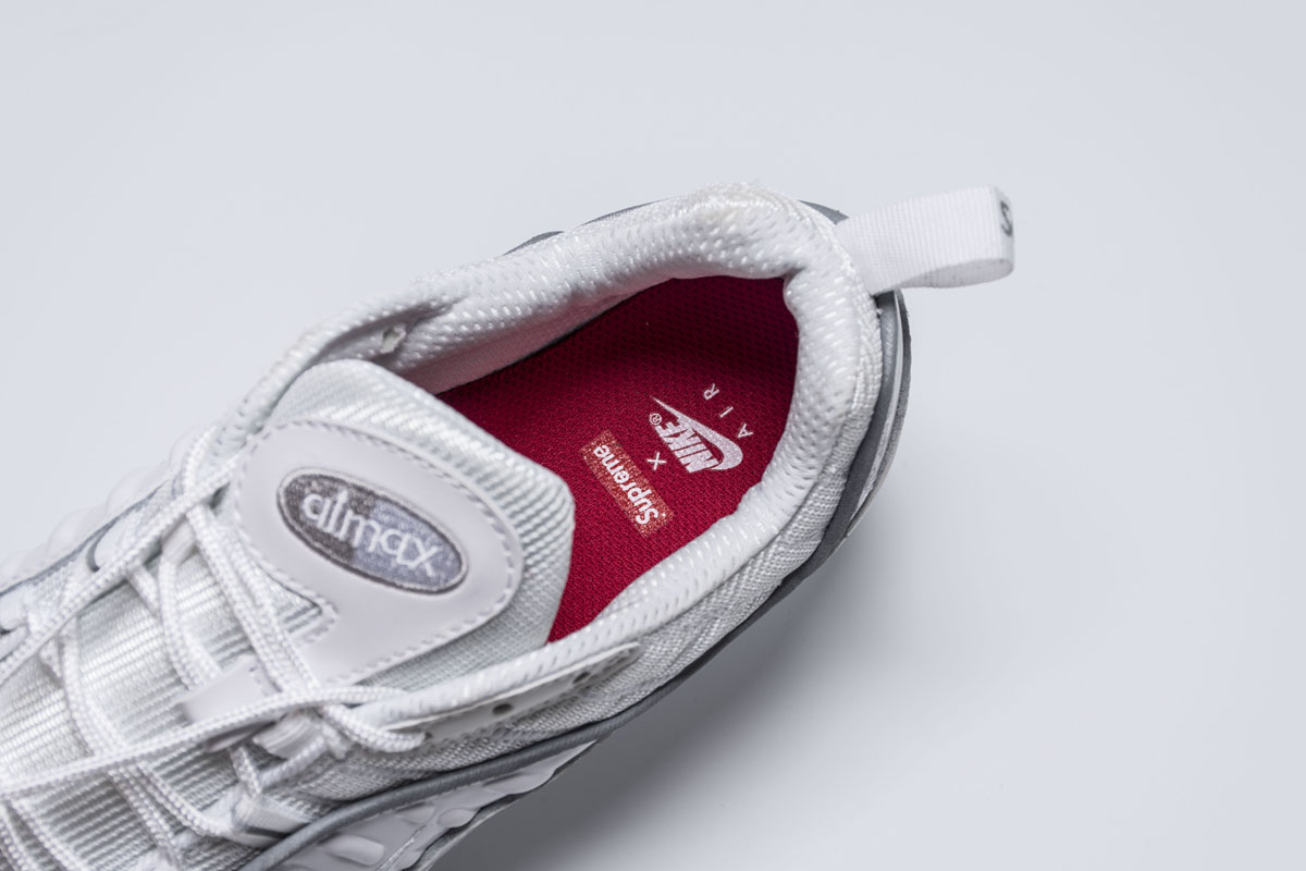 Supreme x Air Max 98 "White Reflect Silver" фото № 5