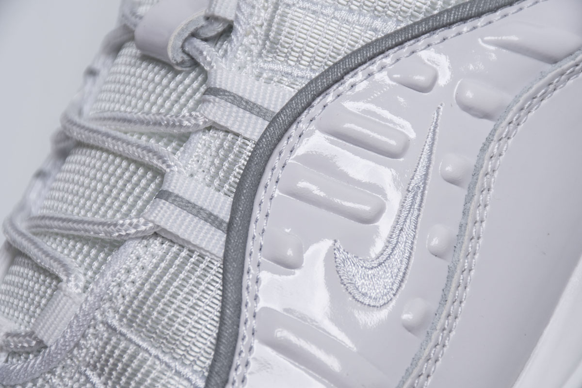 Supreme x Air Max 98 "White Reflect Silver" фото № 6