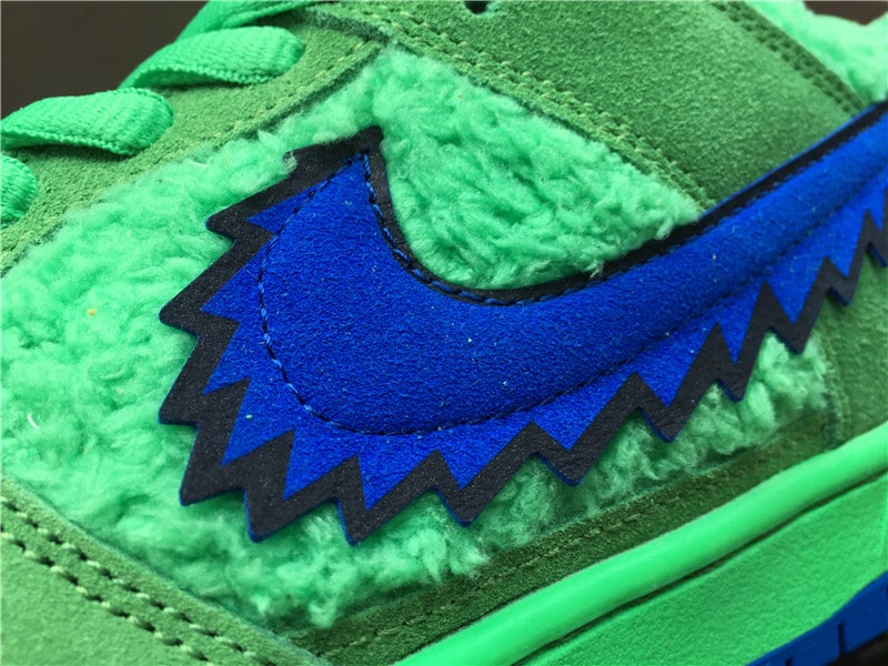 Grateful Dead x Nike SB Dunk Low "Bears Green" фото № 8