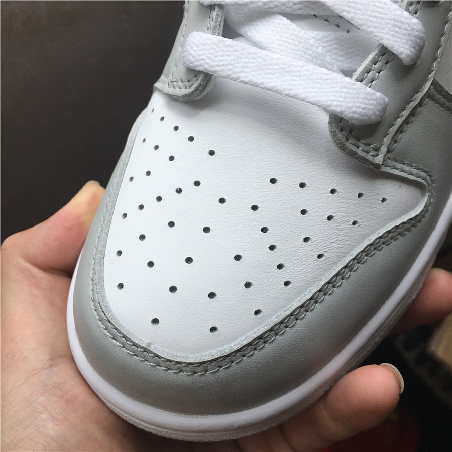 Nike Dunk Low "Photon Dust" фото № 9