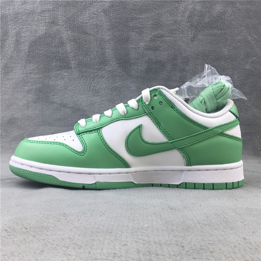 Nike Dunk Low "Green Glow" фото № 3