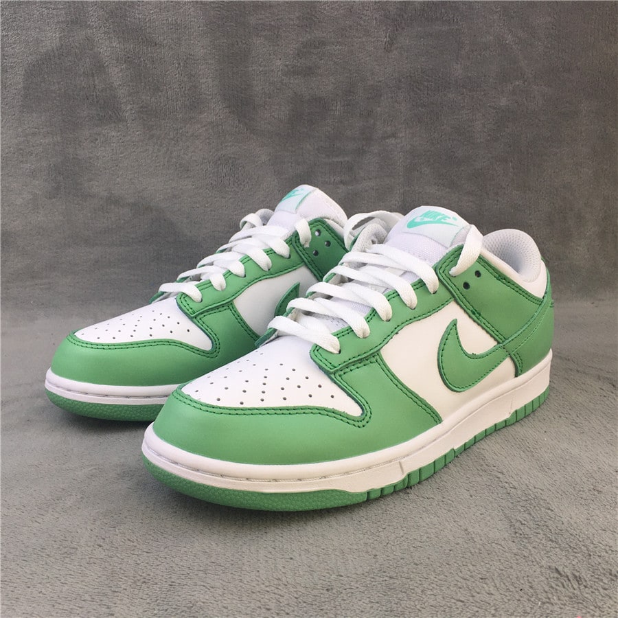 Nike Dunk Low "Green Glow" фото № 5