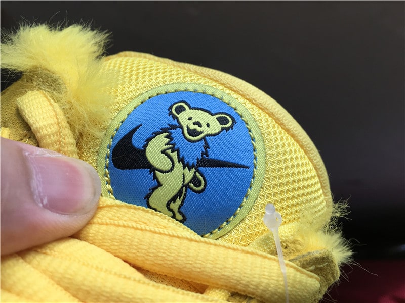Grateful Dead x Nike SB Dunk Low "Bears Yellow" фото № 7
