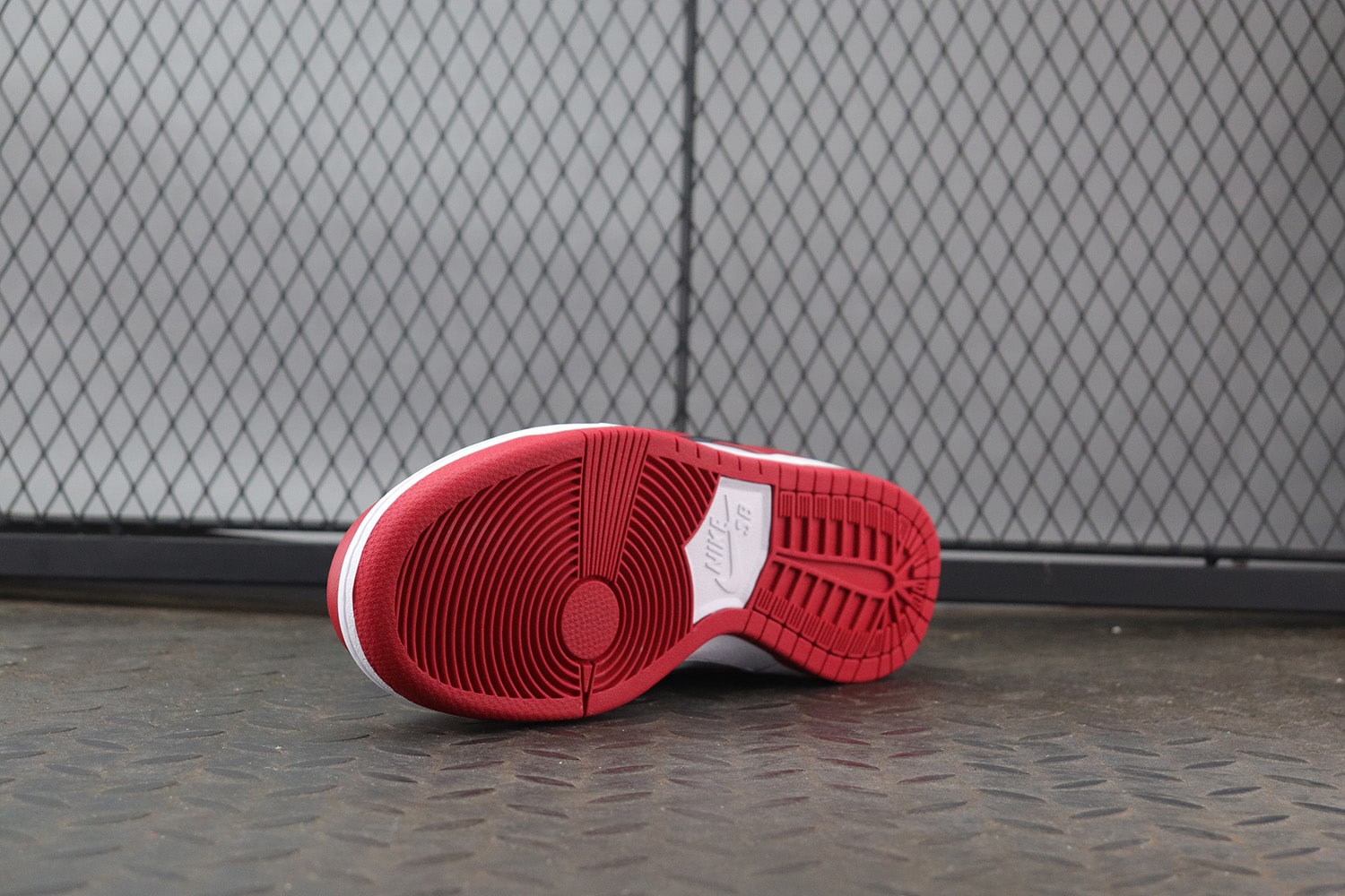 Nike Dunk SB Low "Chicago" фото № 7