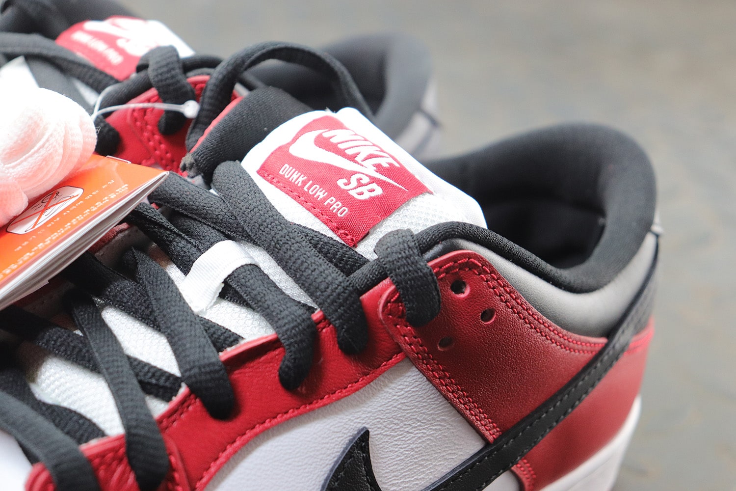 Nike Dunk SB Low "Chicago" фото № 8
