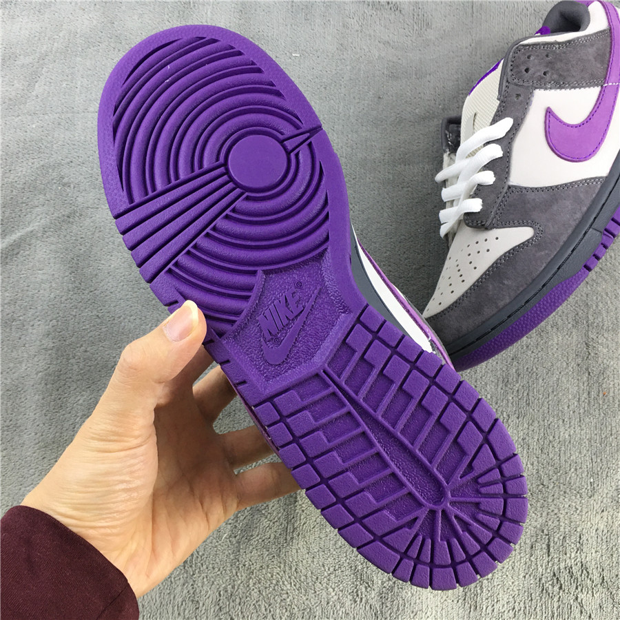 Nike Dunk Low "Purple Pigeon" фото № 5