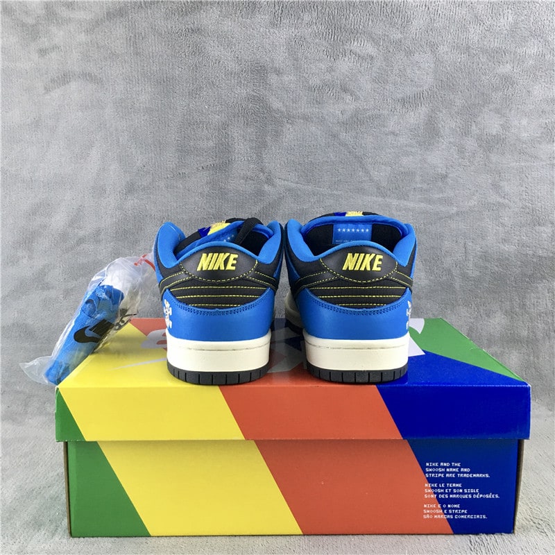 Instant Skateboards x Nike SB Dunk Low "25th Anniversary" фото № 6