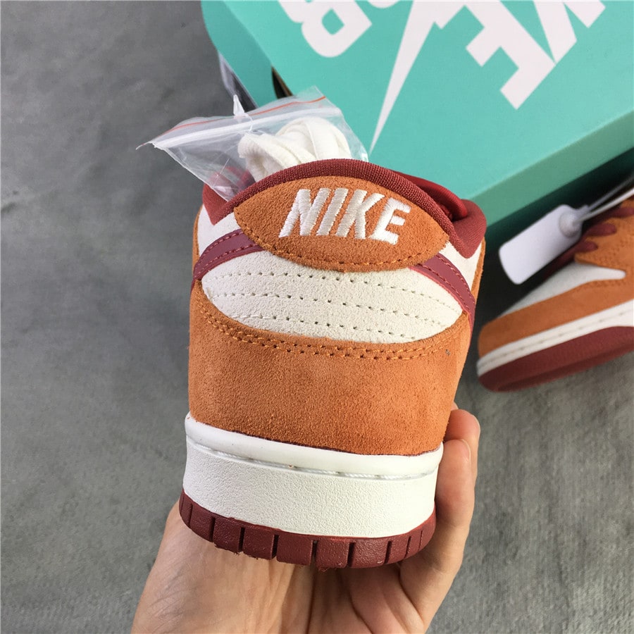 Nike SB Dunk Low Pro "Dark Russet Cedar" фото № 6