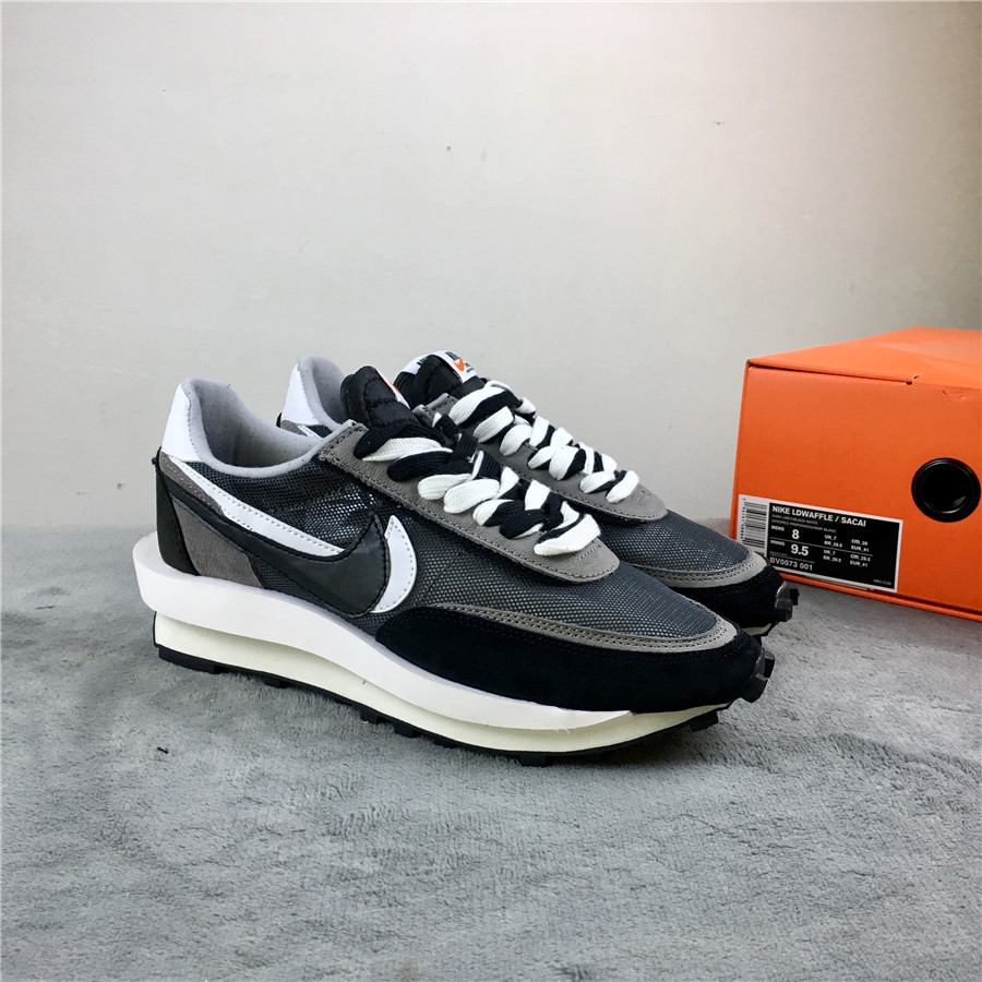 Sacai X Nike LDV Waffle Daybreak "Black" фото № 2