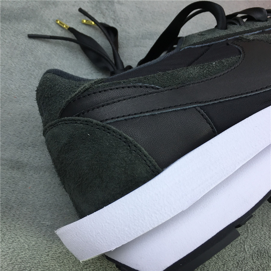 Sacai x Nike LDV Waffle "Nylon" фото № 6