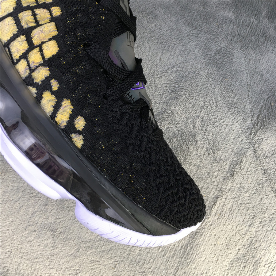 Nike LeBron 17 EP "Eggplant" фото № 8