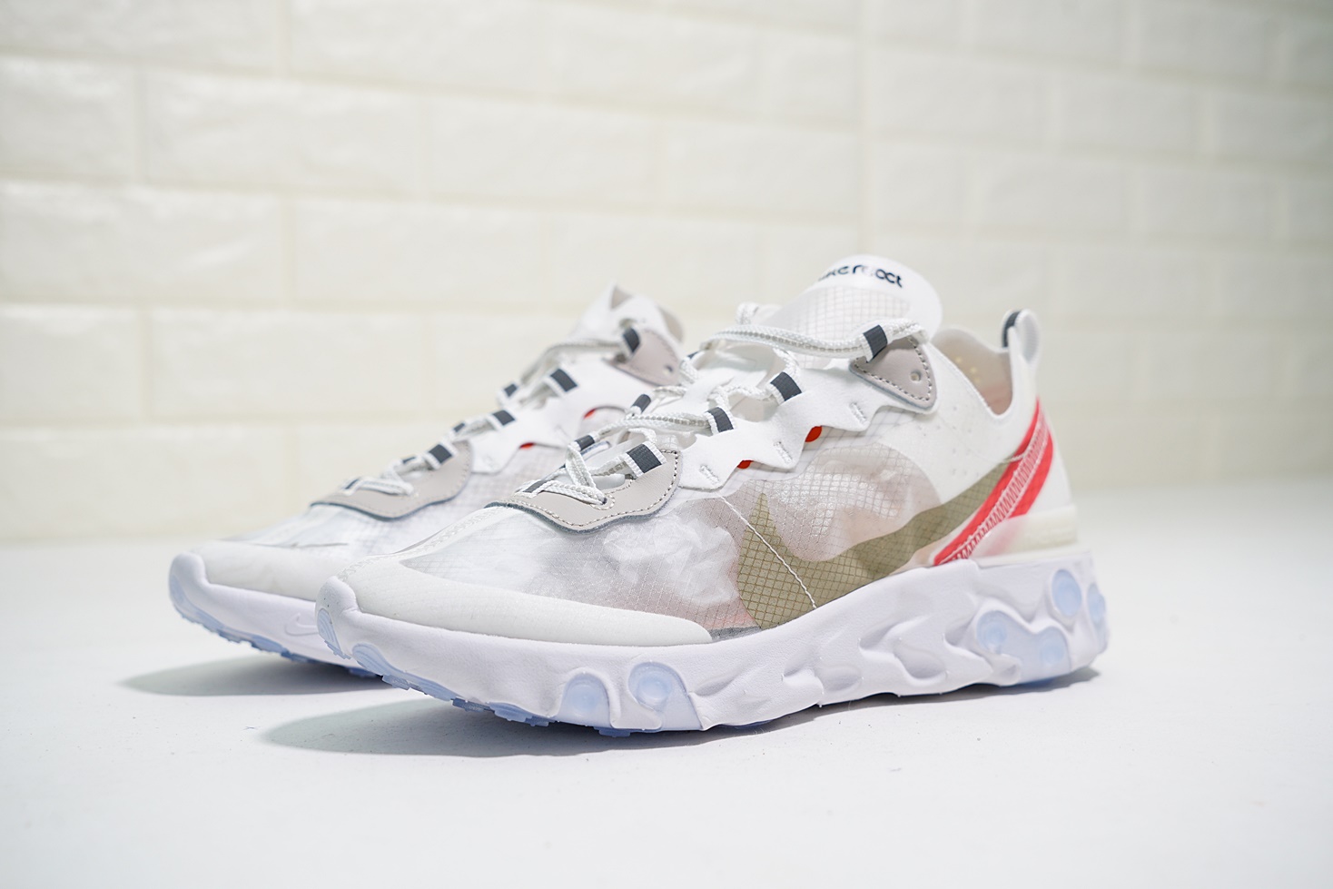 Nike React Element 87 "Sail" фото № 3