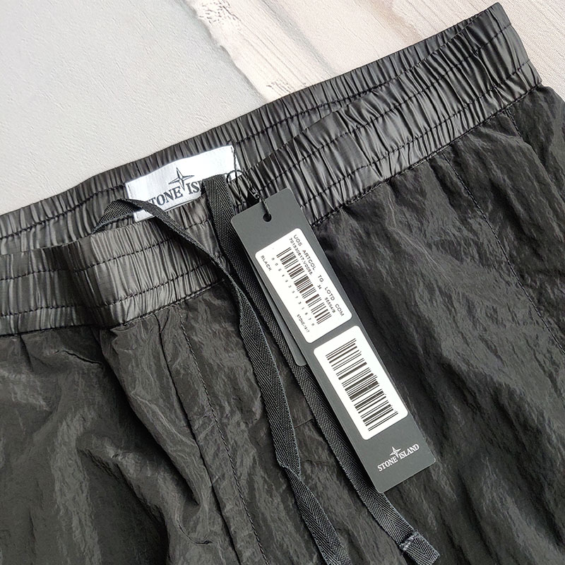 Штаны Stone island 30617 NYLON METAL RIPSTOP "Black" фото № 4
