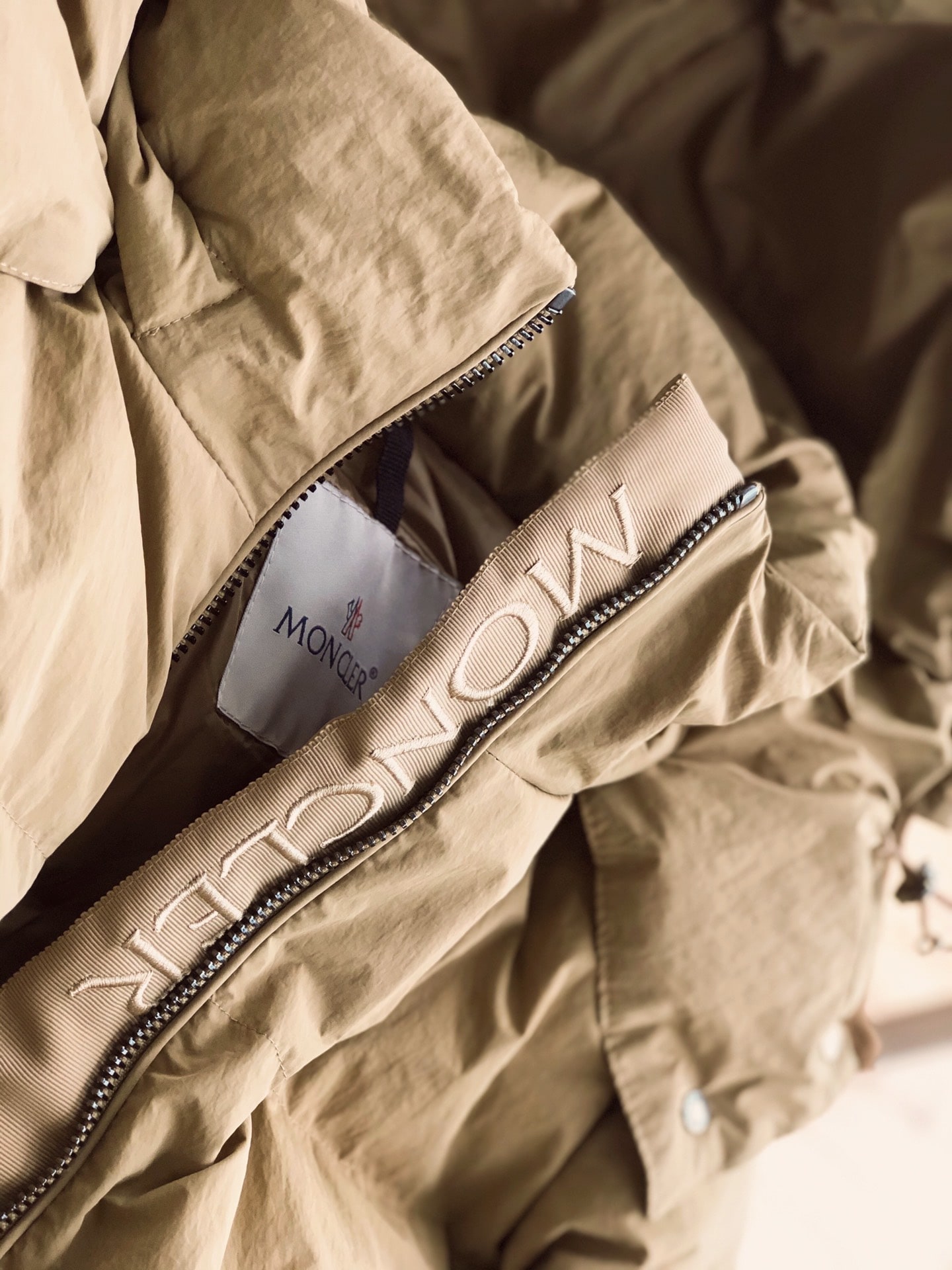 Пуховик Moncler Embroidery Brand "Brown" фото № 9