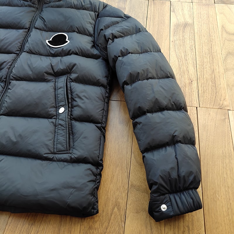 Пуховик Moncler Boucle Logo "Black" фото № 7