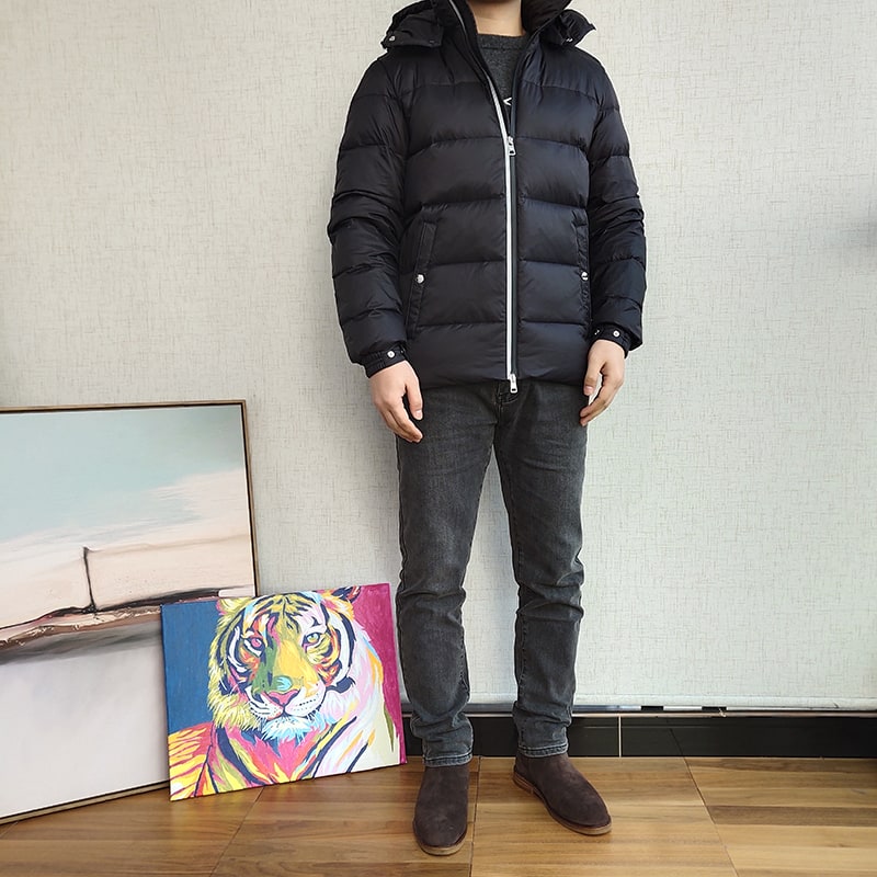 Пуховик Moncler White Label On Sleeve "Black" фото № 2