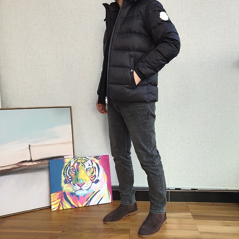 Пуховик Moncler White Label On Sleeve "Black" фото № 3