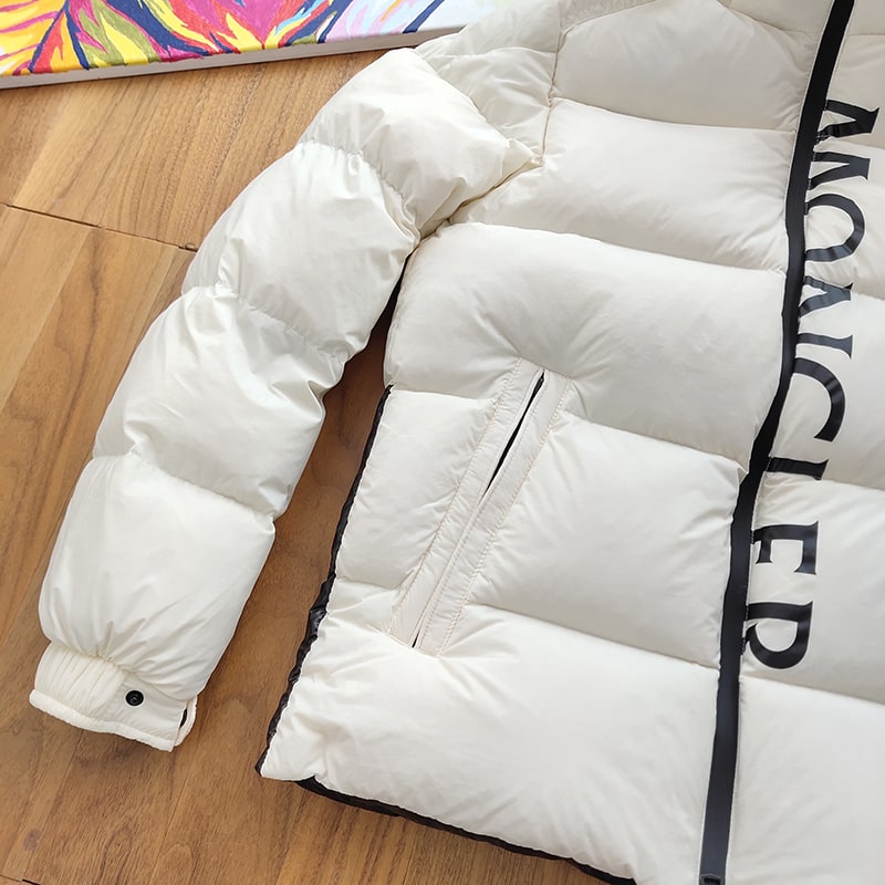 Пуховик Moncler Cropped Black Brand "White" фото № 9