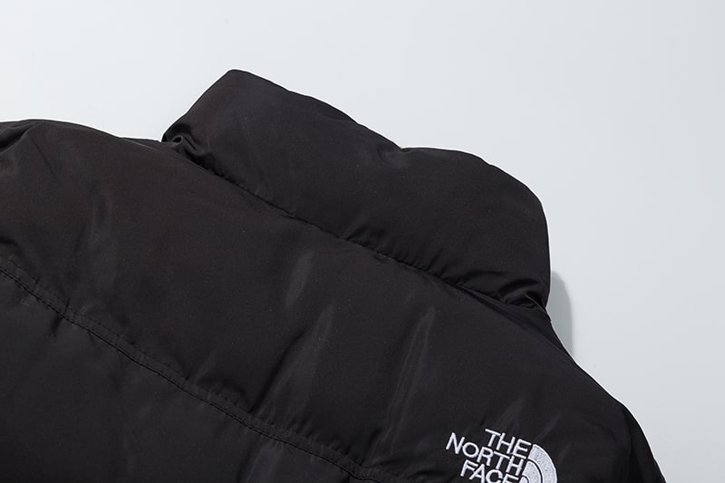 Двусторонняя куртка-пуховик The North Face Embroidery Logo "Black" фото № 6