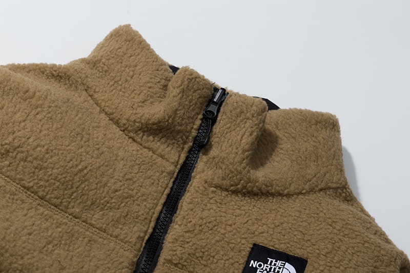 Двусторонняя куртка-пуховик The North Face Embroidery Logo "Brown" фото № 9