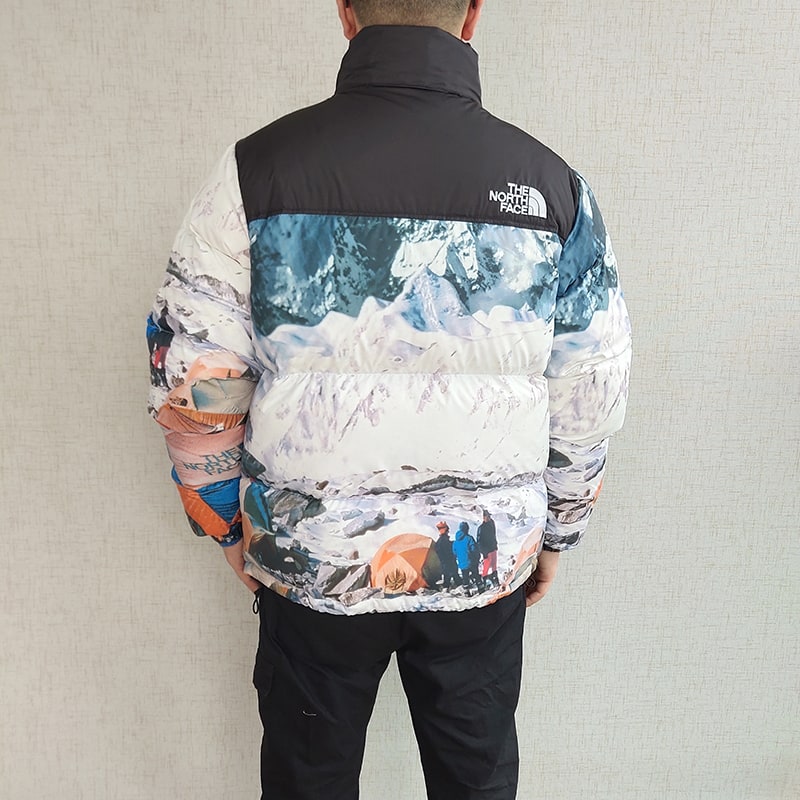 Пуховик The North Face Mountains "White/Black" фото № 3