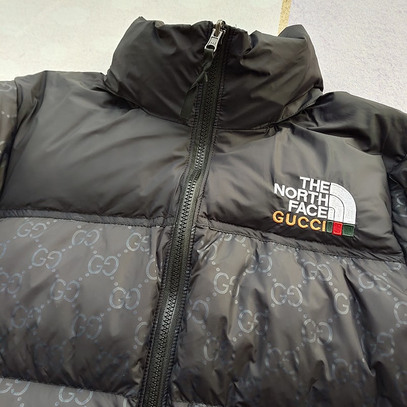 Пуховик The North Face Embroidery Gucci "Black" фото № 9
