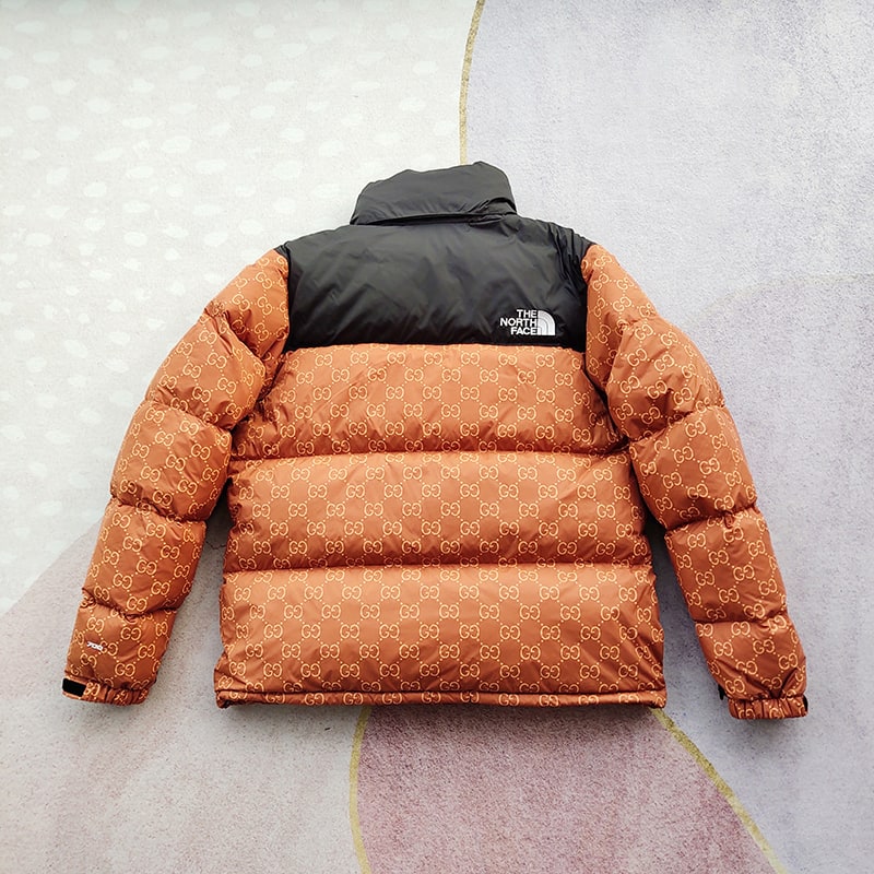 Пуховик The North Face x Gucci Embroidery "Orange" фото № 2