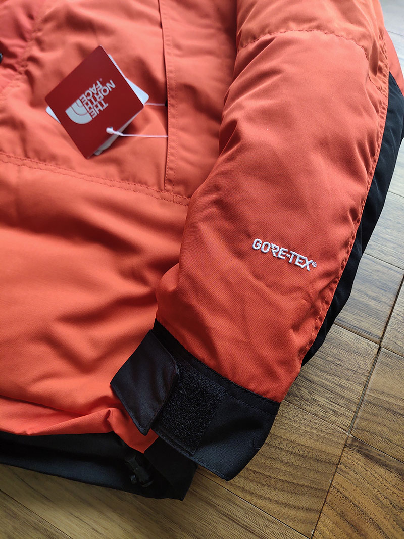 Пуховик The North Face Embroidery White Logo Gore-Tex "Red" фото № 5