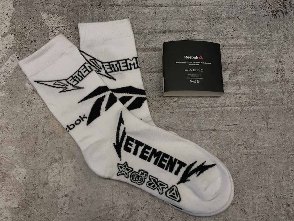 Носки Vetements x Reebok Black Logo "White" фото № 2