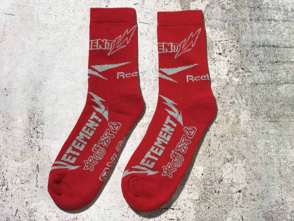 Носки Vetements x Reebok New Lightning Joint "Red" фото № 2