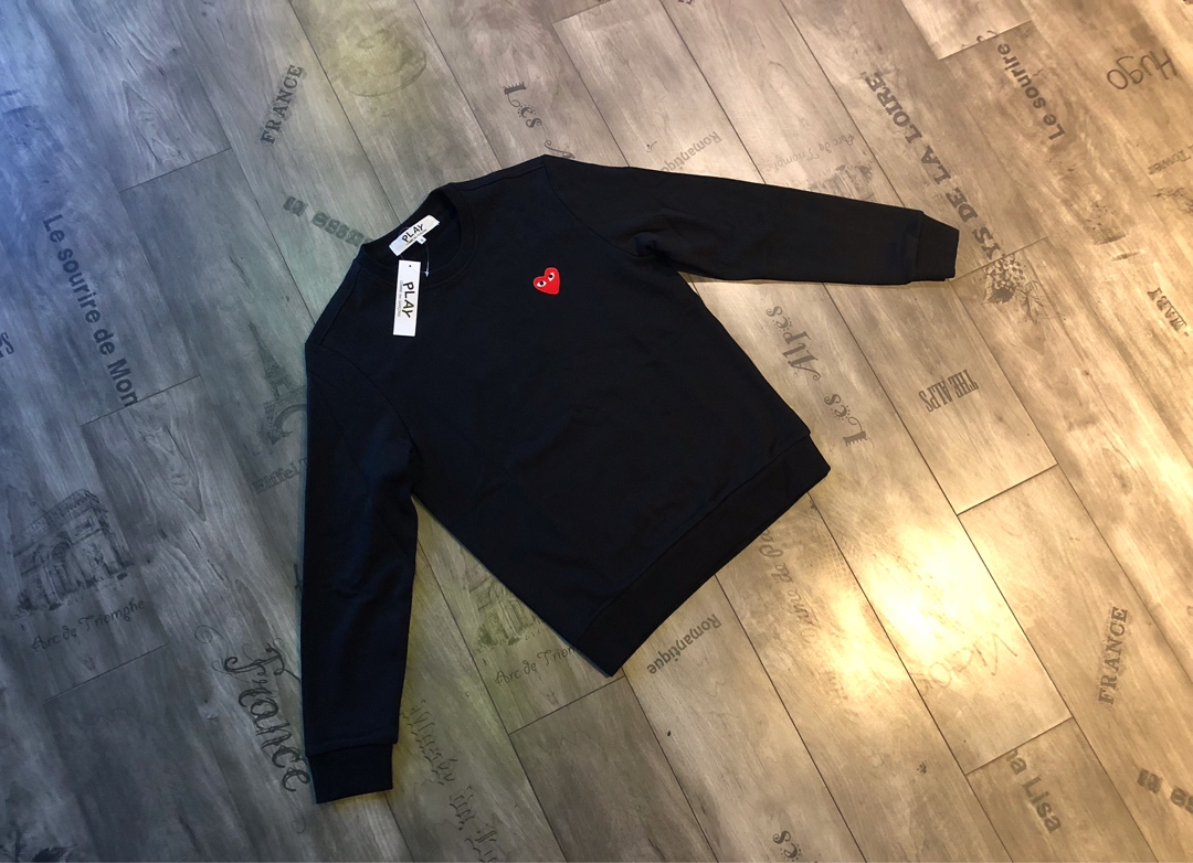 Свитшот CDG PLAY Heart With Eyes "Black" фото № 2