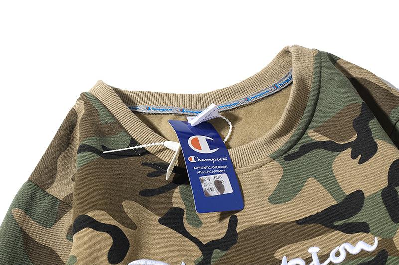 Свитшот Champion Solid "Khaki" фото № 2