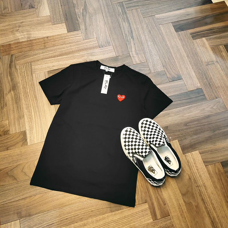 Футболка Comme des Garcons PLAY Red heart "Black" фото № 2