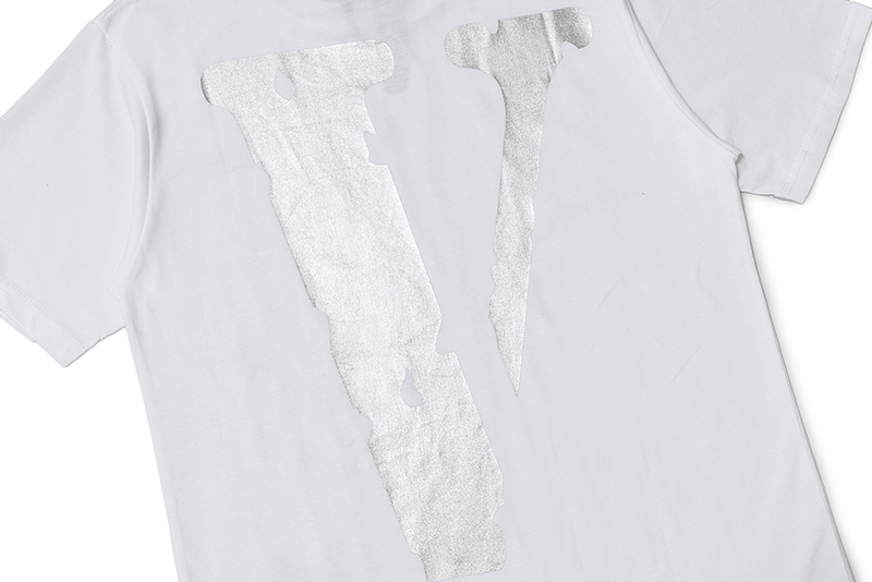 Футболка Vlone Logo "White/V Metallic " фото № 5