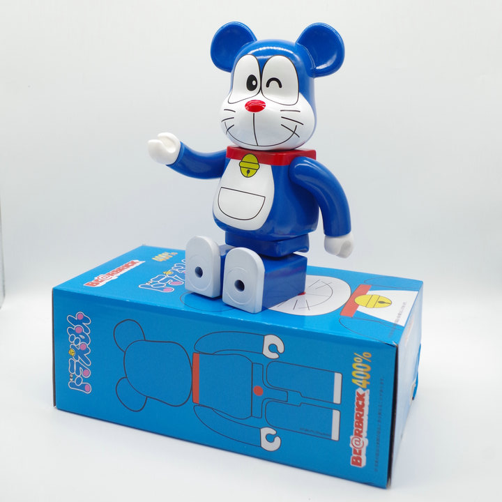 Игрушка BEARBRICK 400% Doraemon"Blue" фото № 4