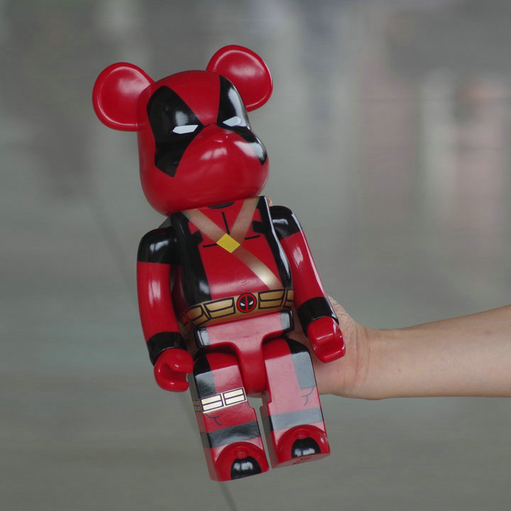 Игрушка BEARBRICK 400% The Deadpool "Red" фото № 6