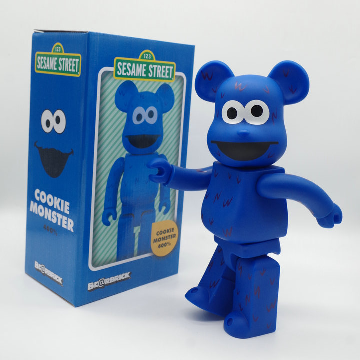 Игрушка BEARBRICK 400% Cookie Monster "Blue" фото № 4