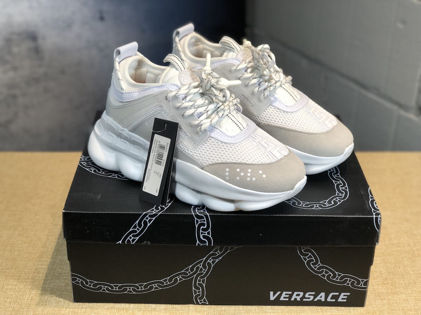 Versace Chain Reaction "All White" фото № 4