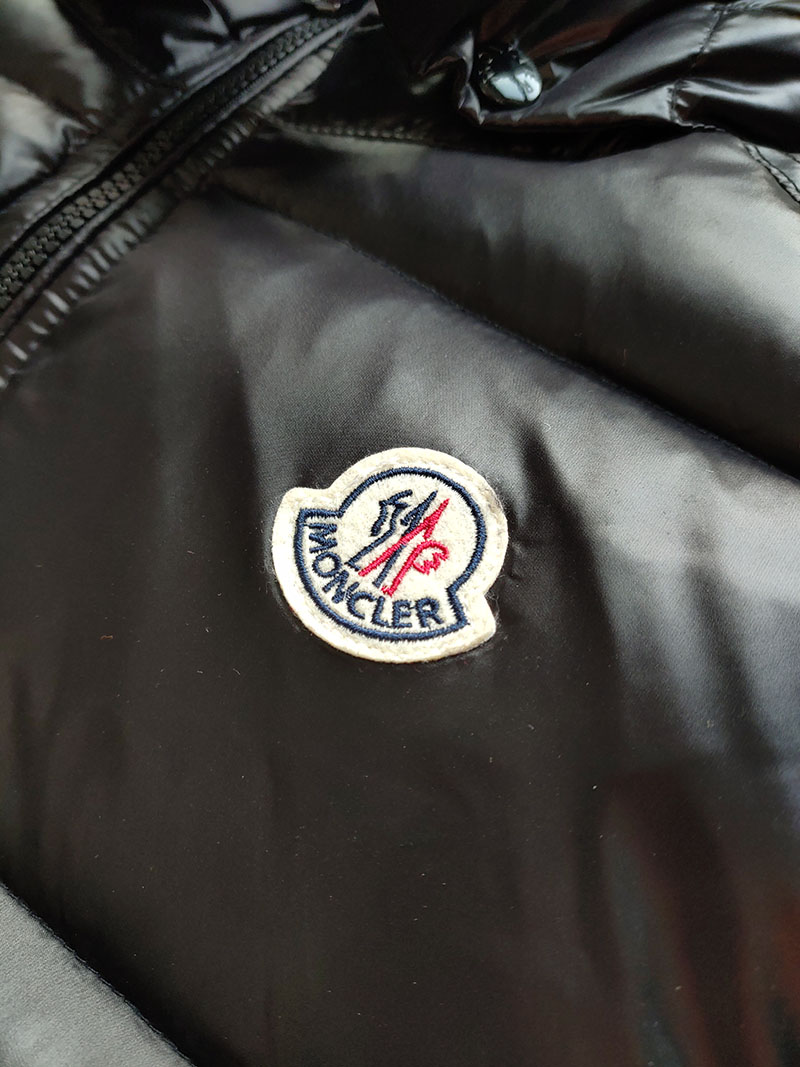 Жилетка Moncler White Embroidery Label "Black" фото № 6