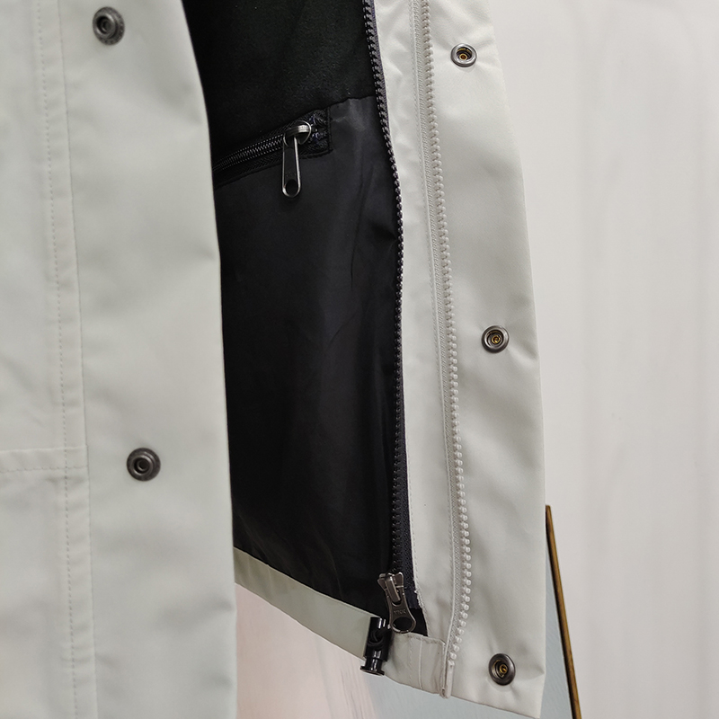 Демисезонная куртка The North Face Gore-Tex "White" фото № 4